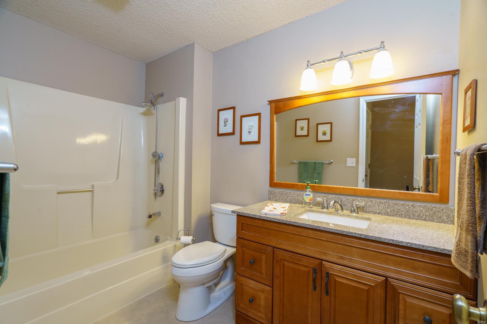 Forum Lakes - Residential