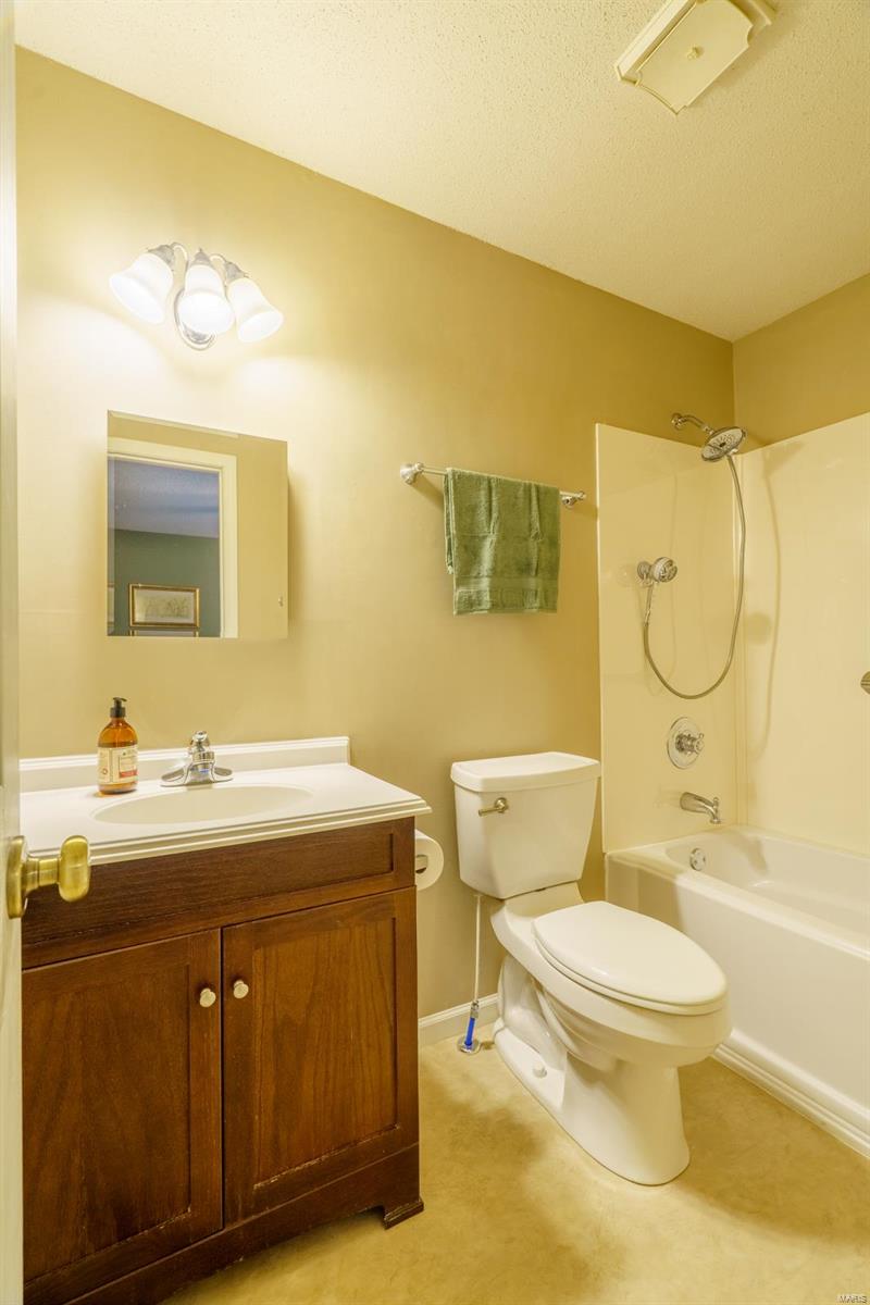 Forum Lakes - Residential