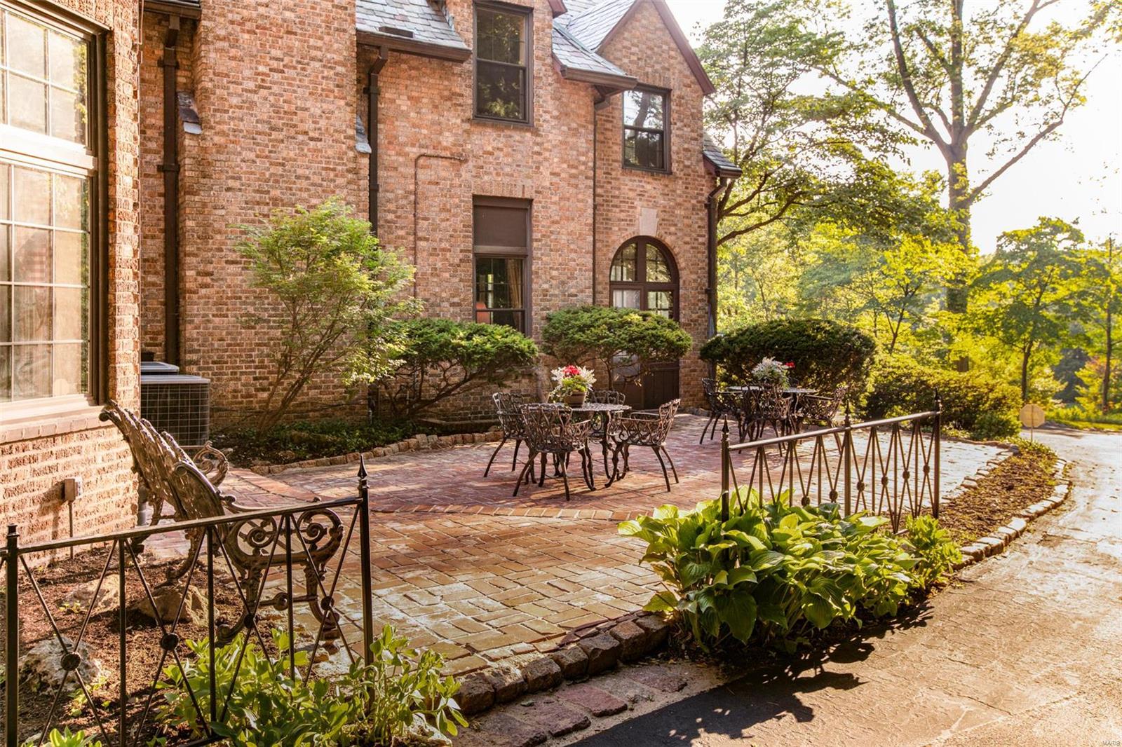 Carrswold - Residential