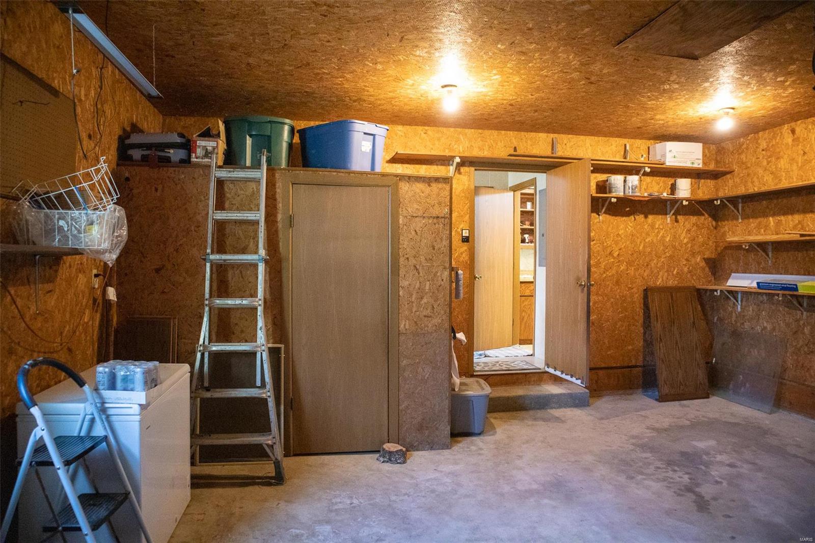 hwy 28 - Residential