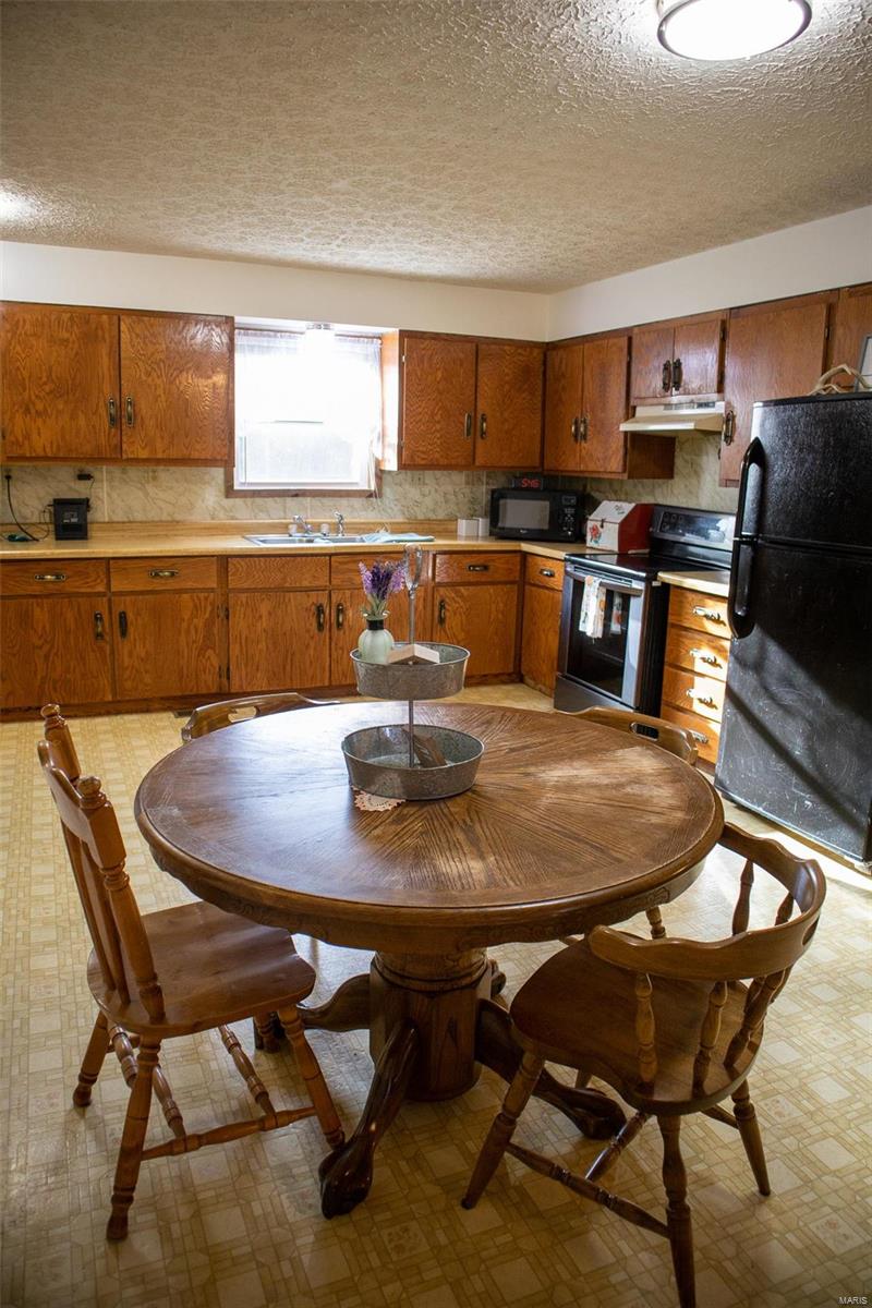 hwy 28 - Residential