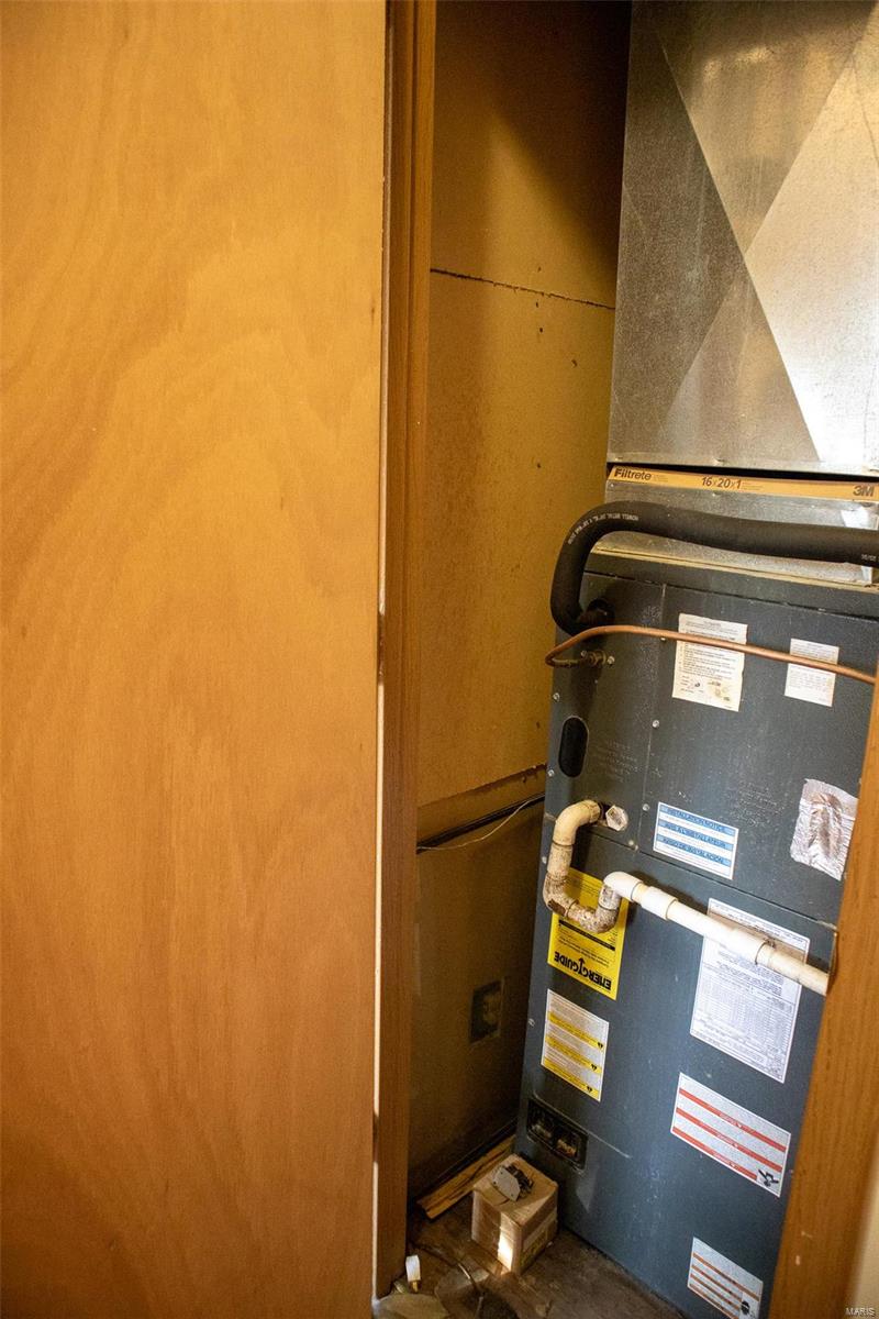 hwy 28 - Residential