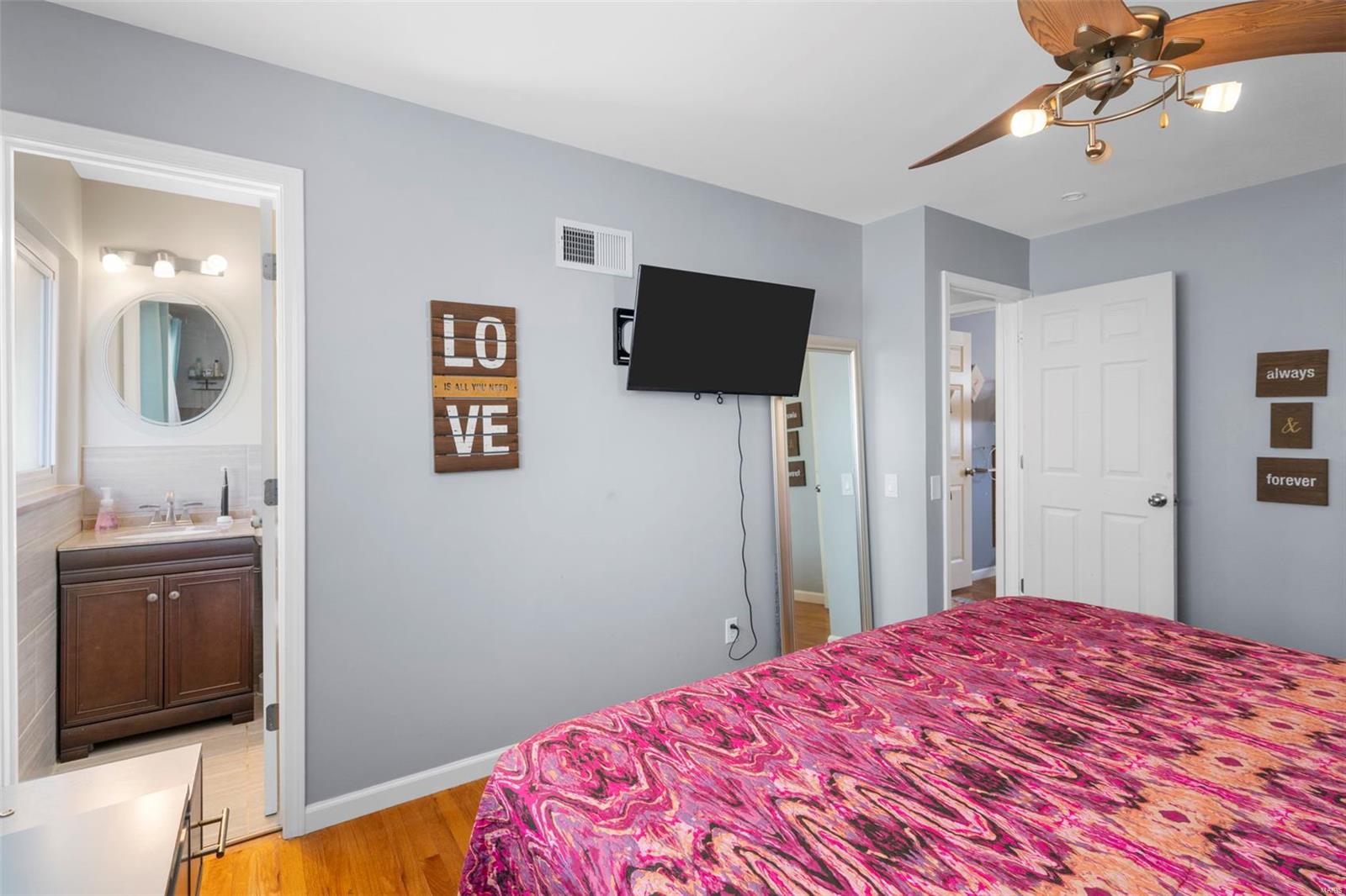 Madonna Hills - Residential