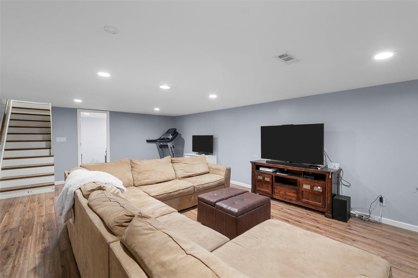 Madonna Hills - Residential