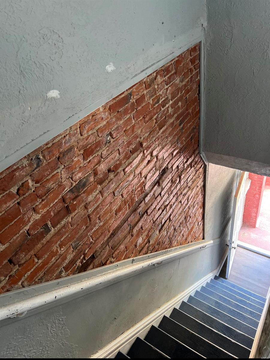 Crosswhite Add - Residential Income