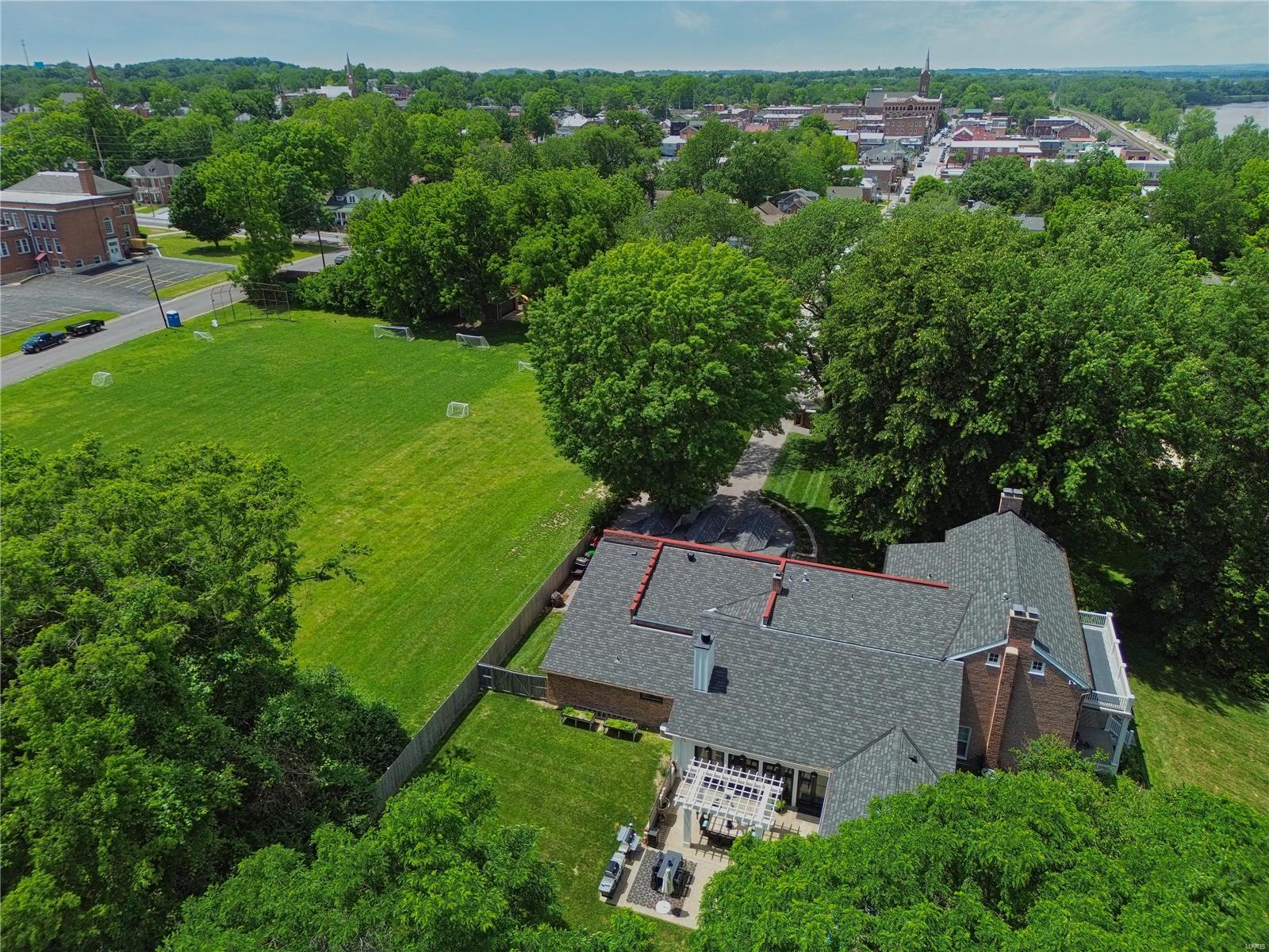 Lucinda Owens Estates - Residential