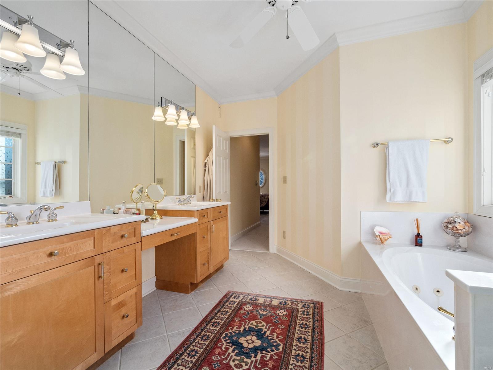 Nine Brighton Way Twnhms A - Residential