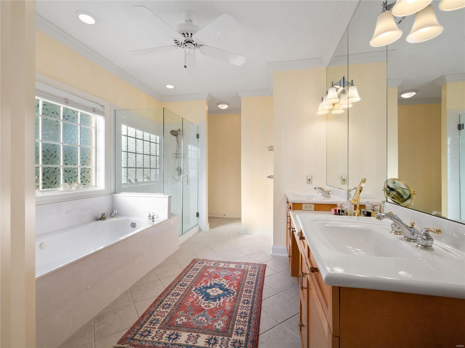 Nine Brighton Way Twnhms A - Residential