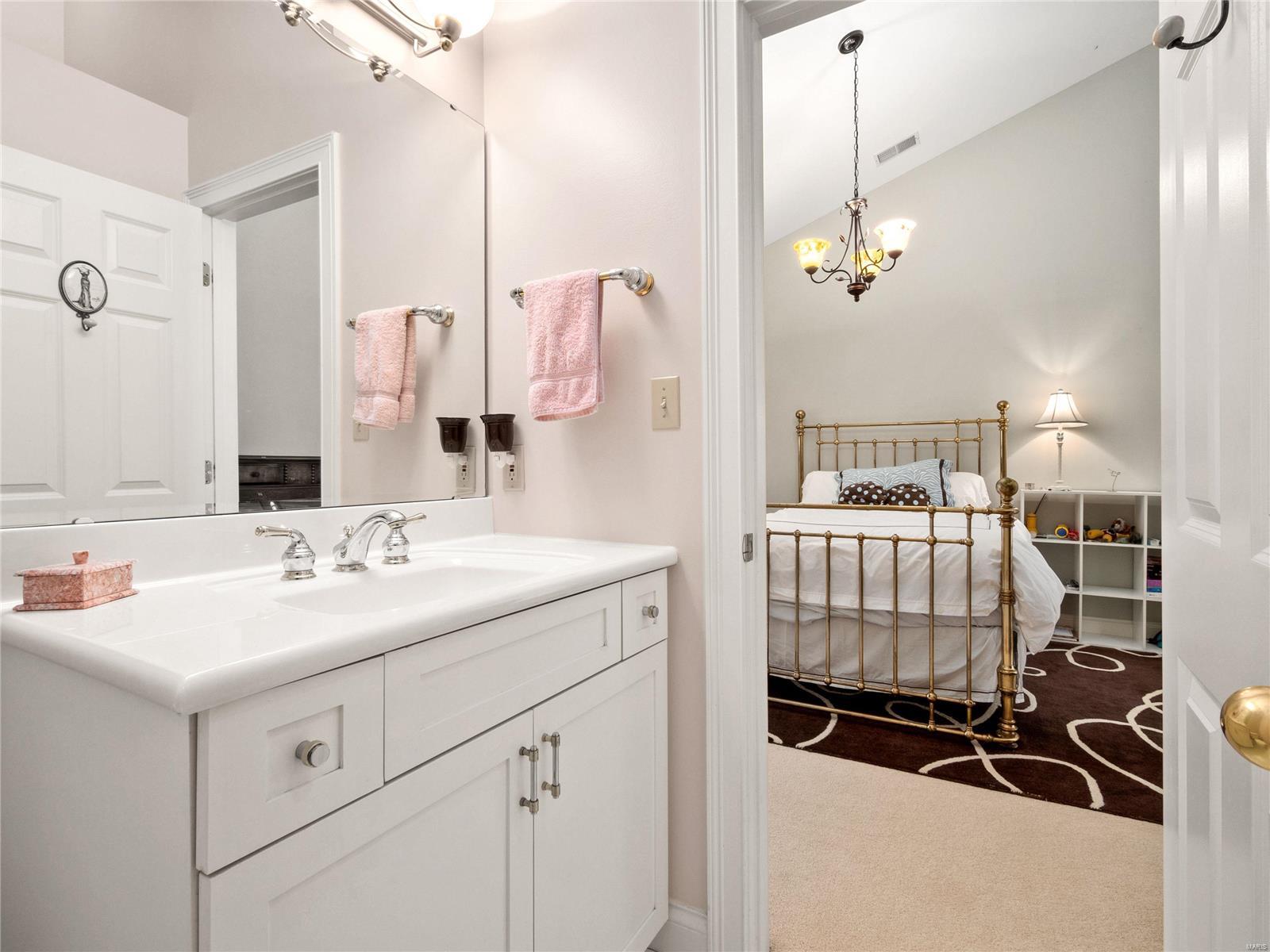 Nine Brighton Way Twnhms A - Residential