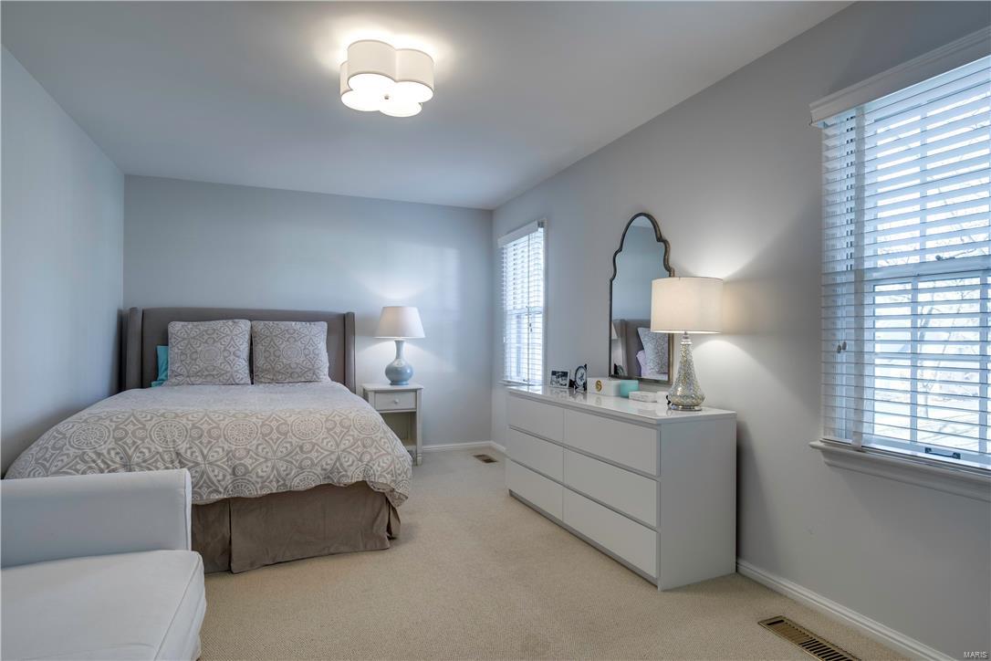 SUR 2852 SEC 00 TWP 45 R 6 SUBD of SUR - Residential