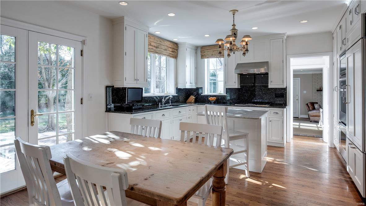 SUR 2852 SEC 00 TWP 45 R 6 SUBD of SUR - Residential