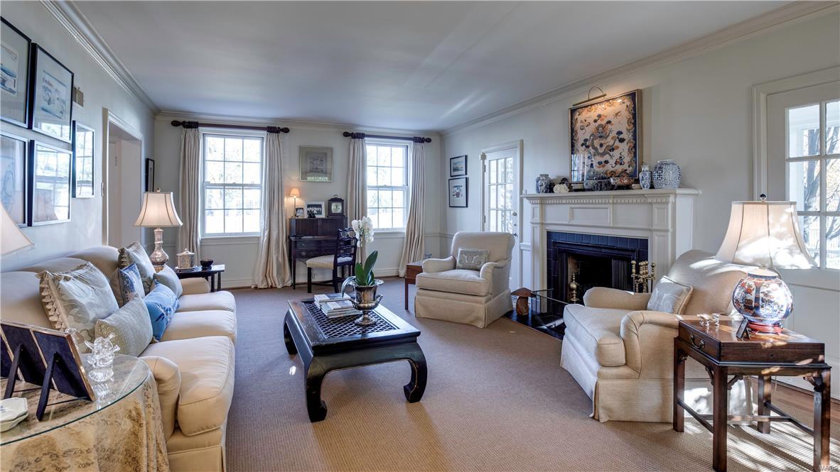 SUR 2852 SEC 00 TWP 45 R 6 SUBD of SUR - Residential