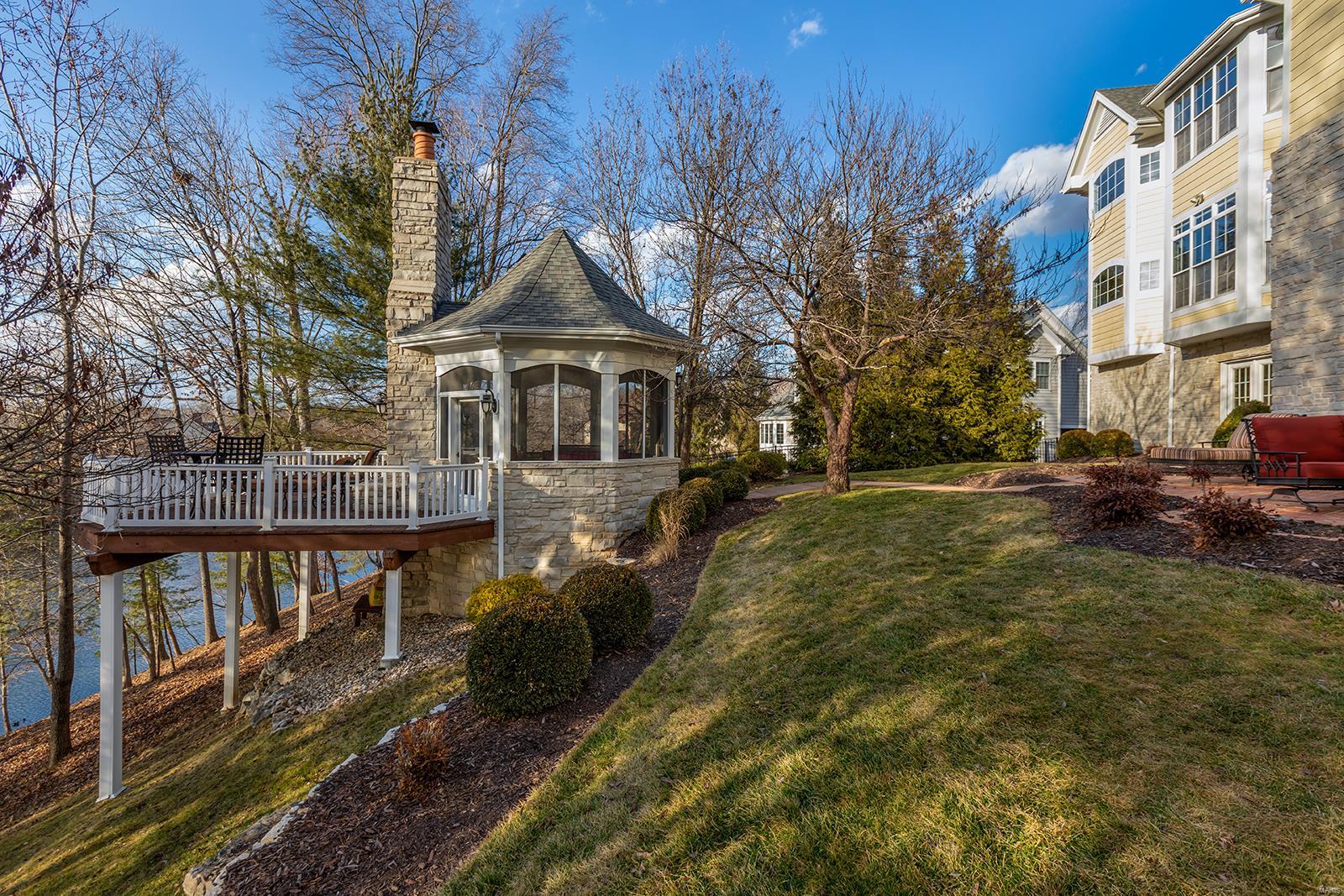 Country Lake Estates - Residential