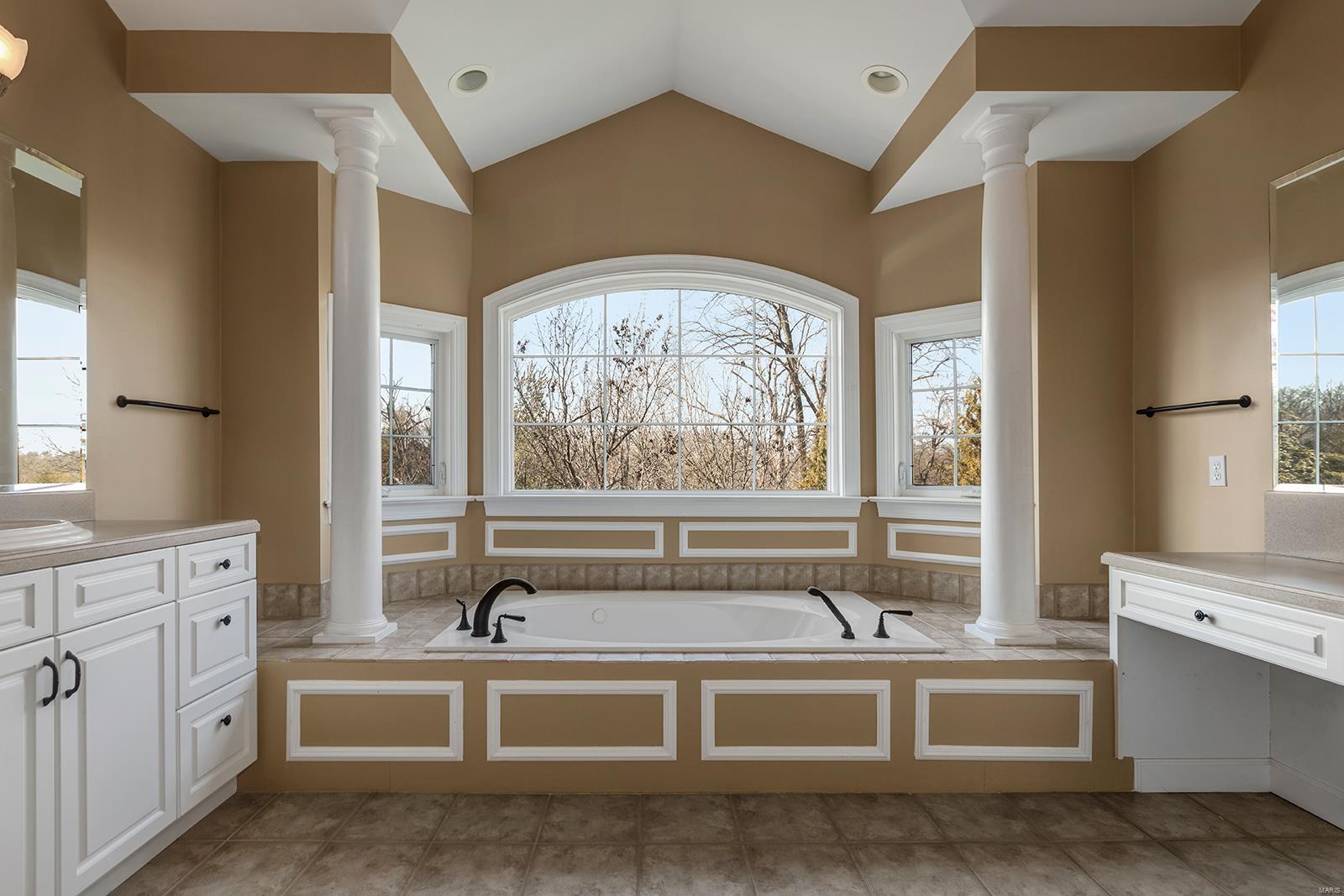 Country Lake Estates - Residential