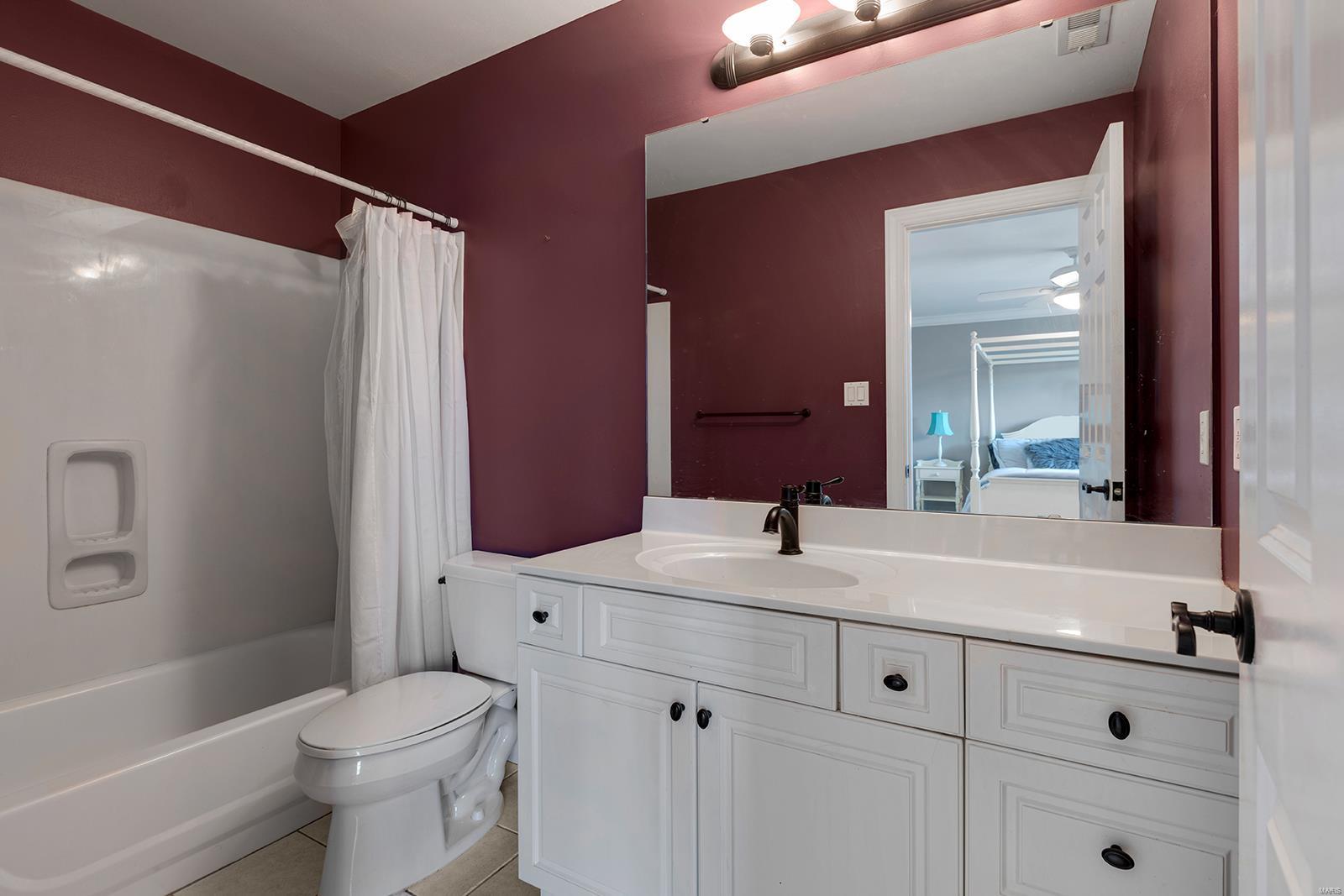 Country Lake Estates - Residential