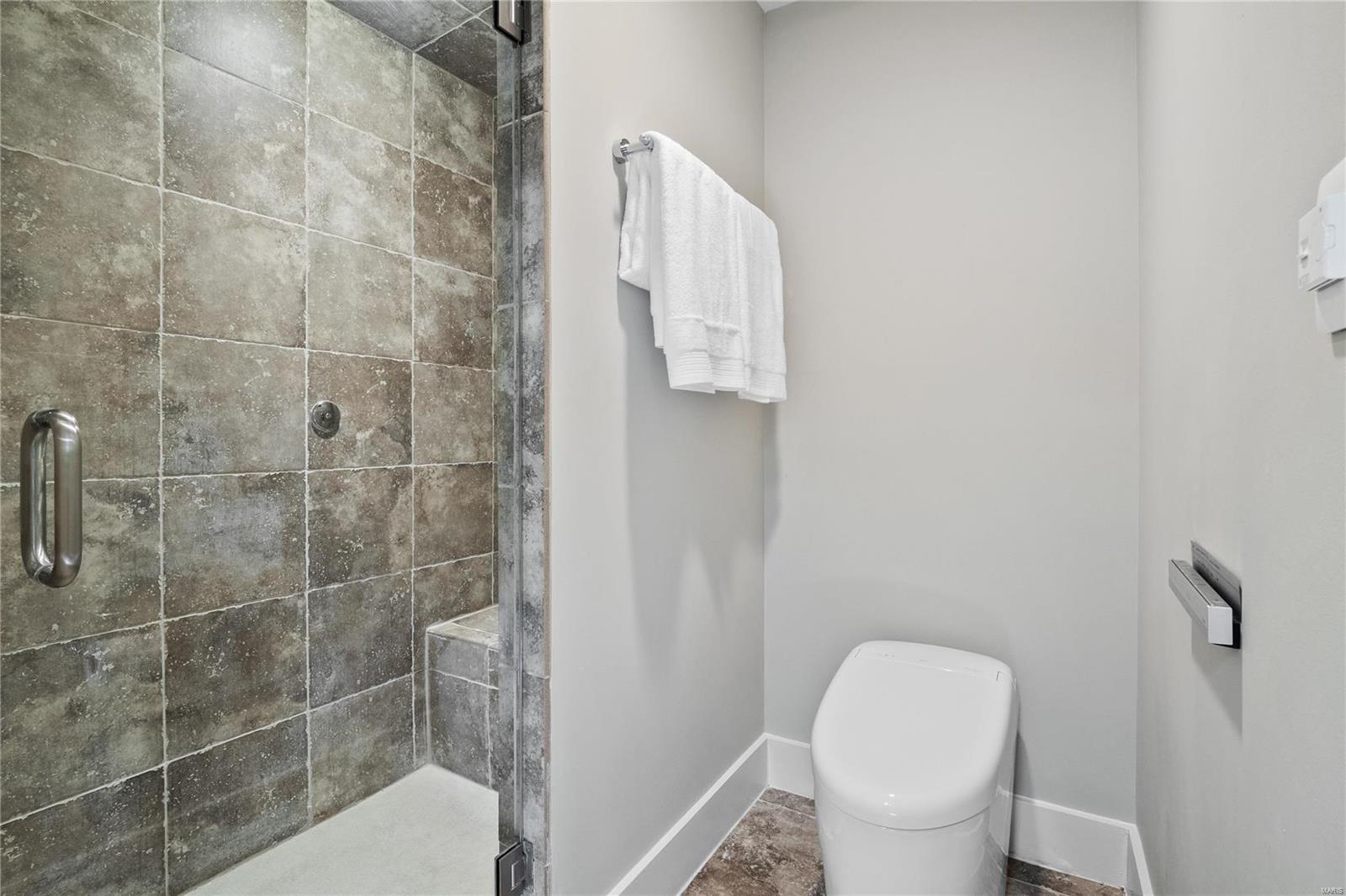 Glenview 2 - Residential