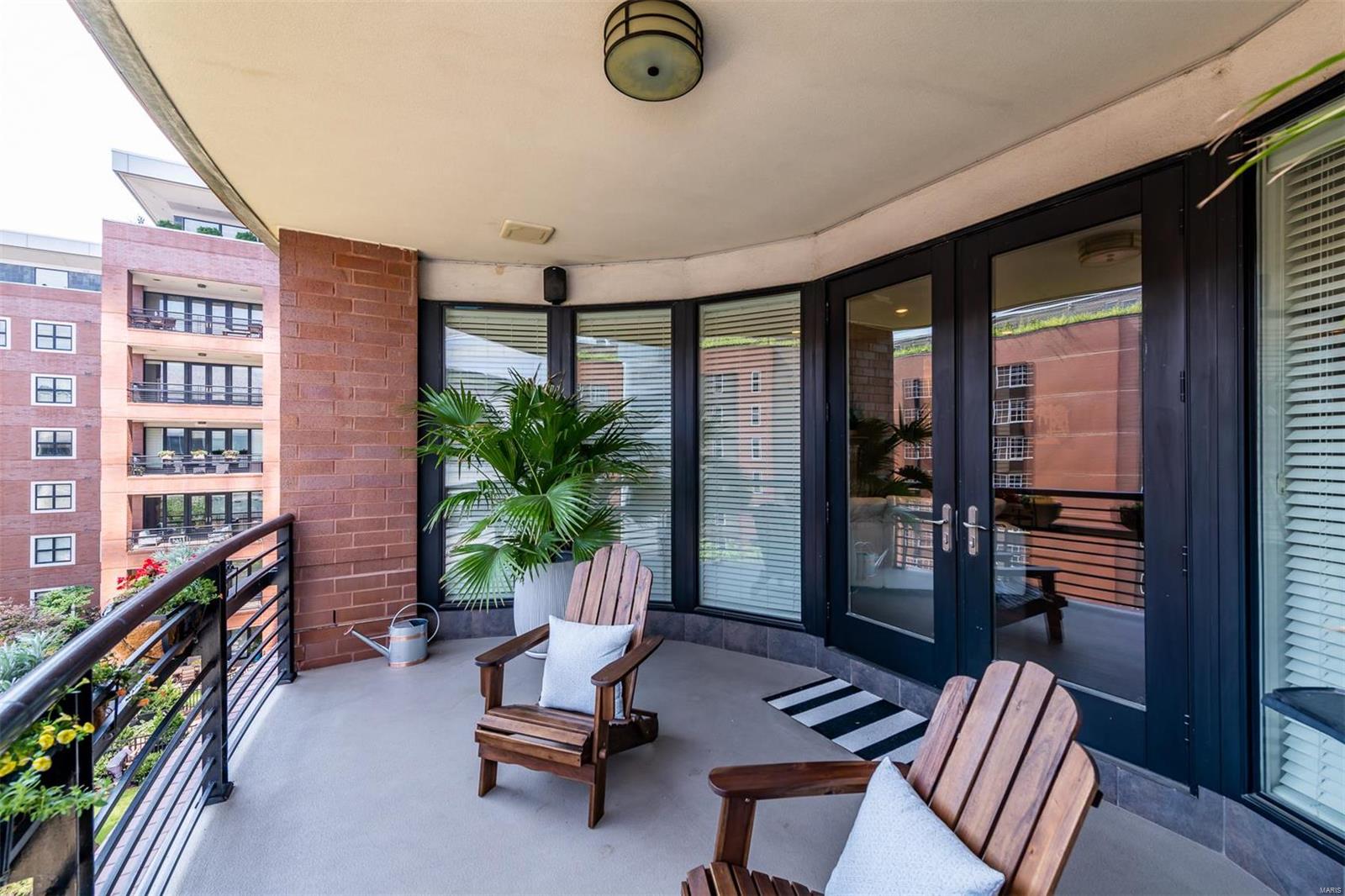 The Crescent - Residential