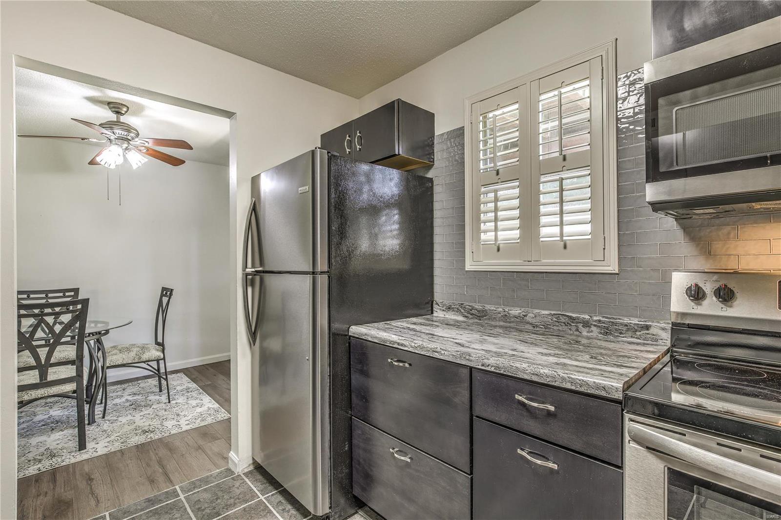 Brentwood Forest Condo Ph Eight - Residential