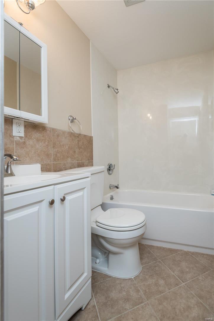 San Fernando Hills 3 - Residential Lease