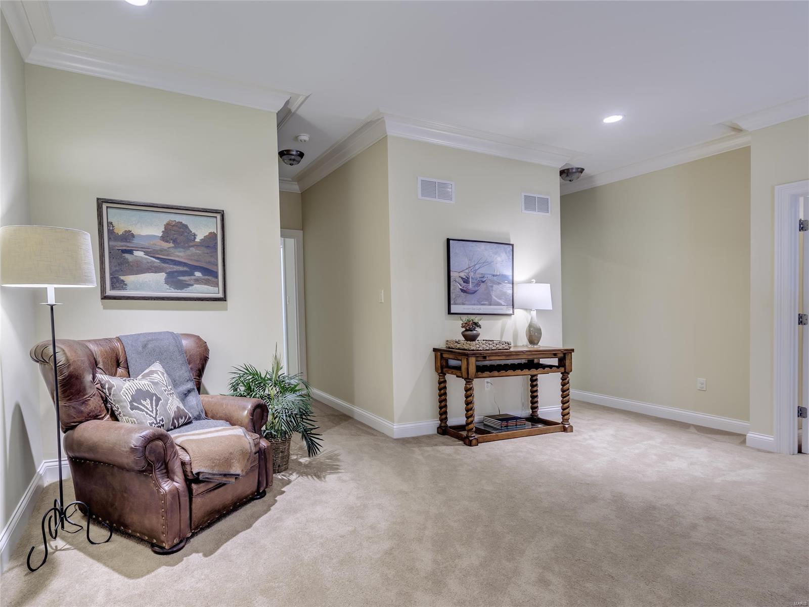 Clayton Gardens 4 - Residential