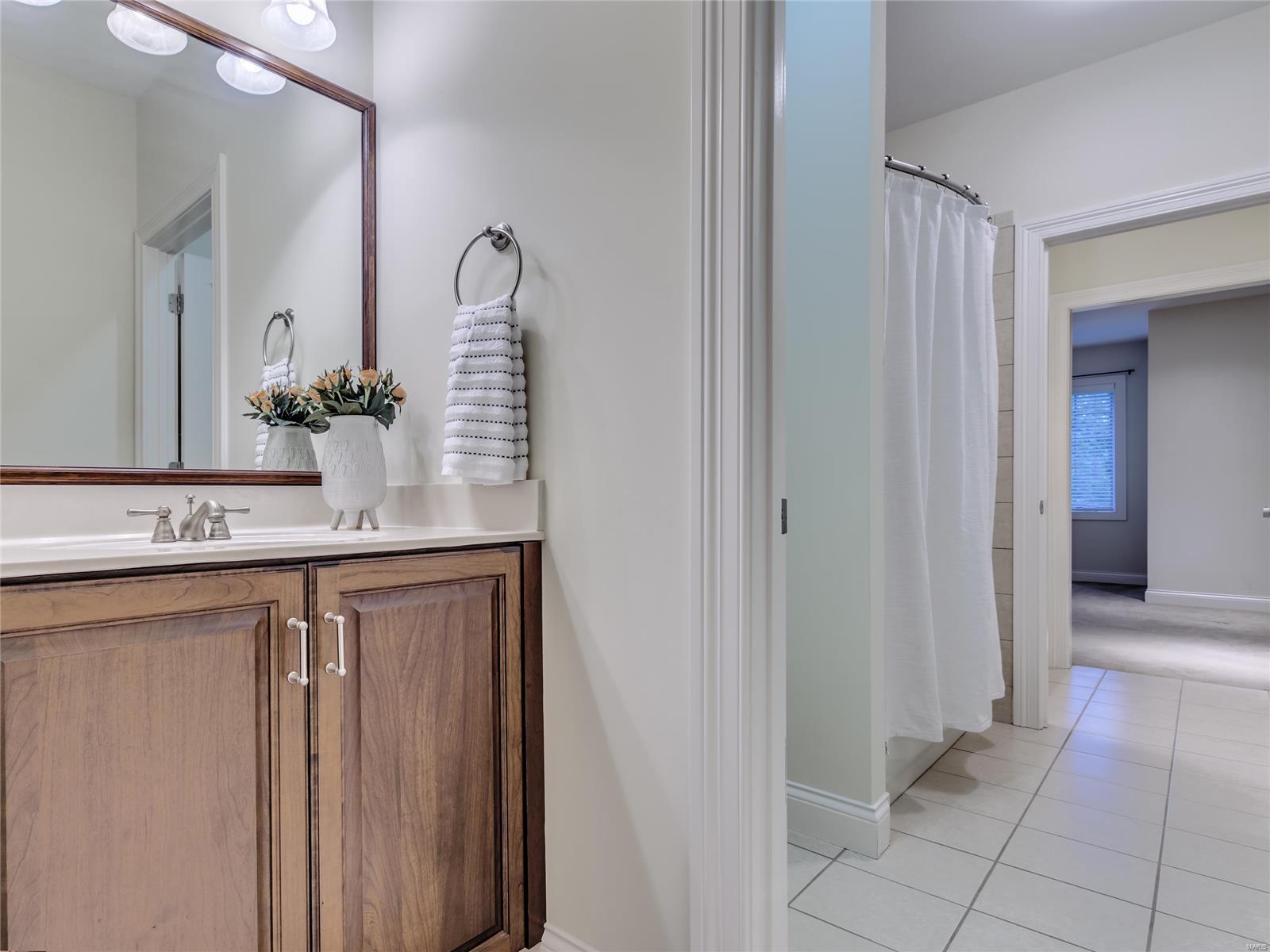 Clayton Gardens 4 - Residential