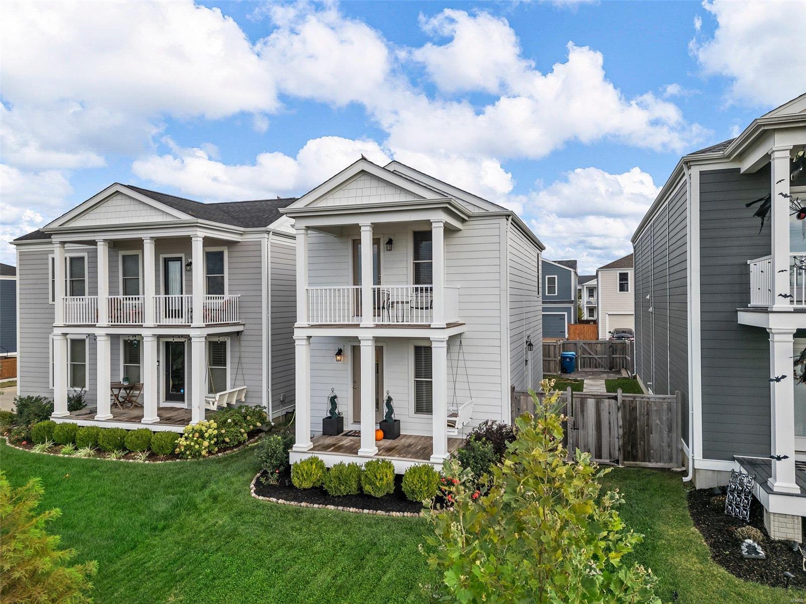 New Town At St Chas Gateway Dist #4 - Residential