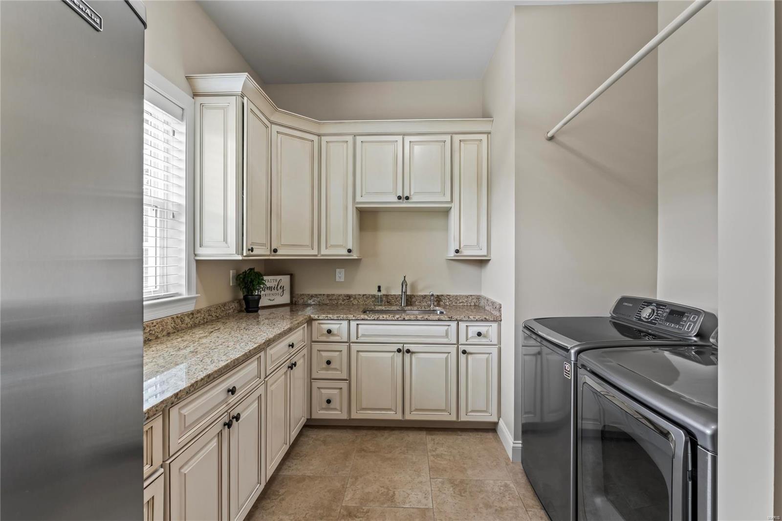 The Oaks At Wildwood - Residential