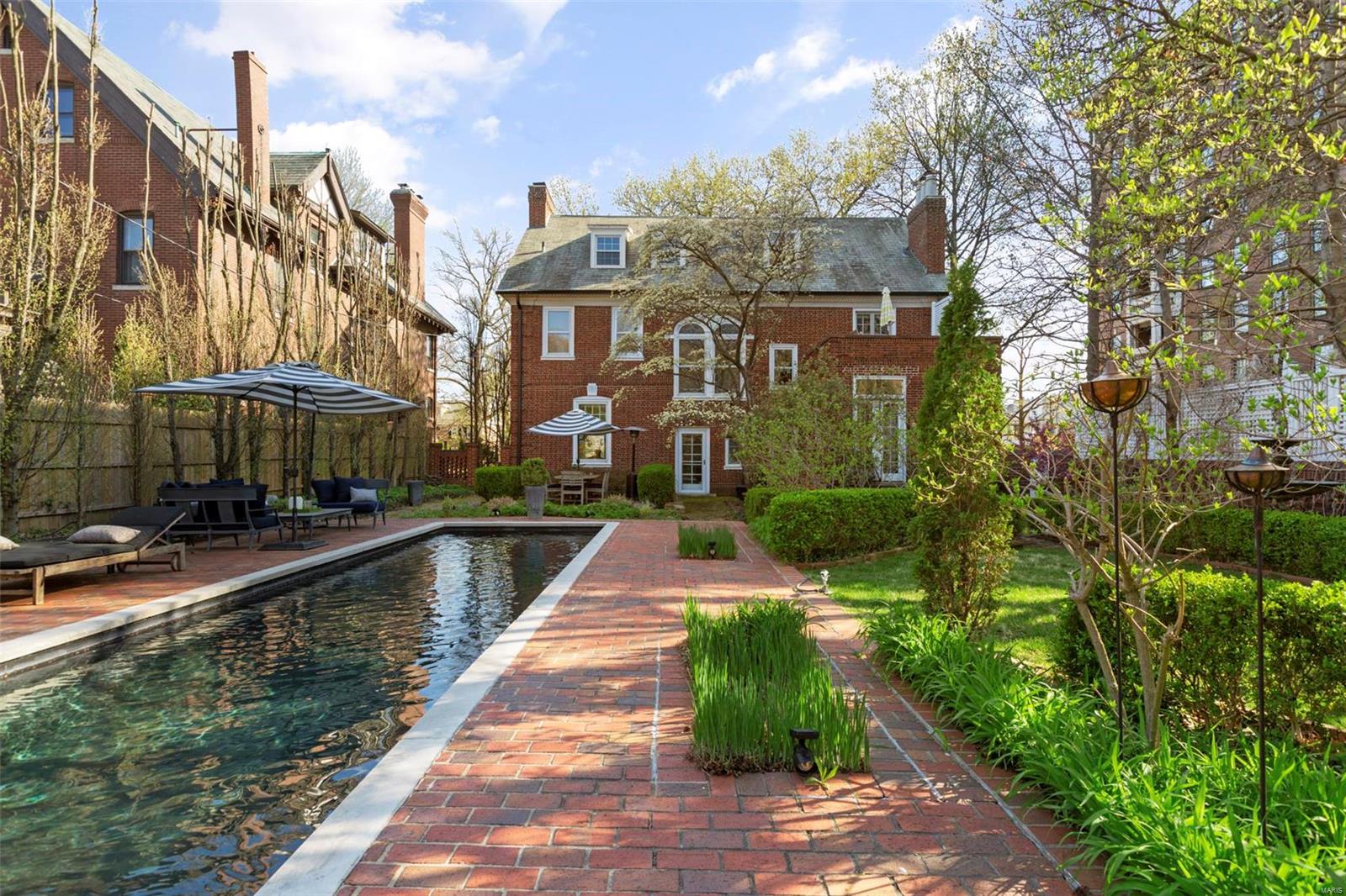 Kingsbury Place - Residential