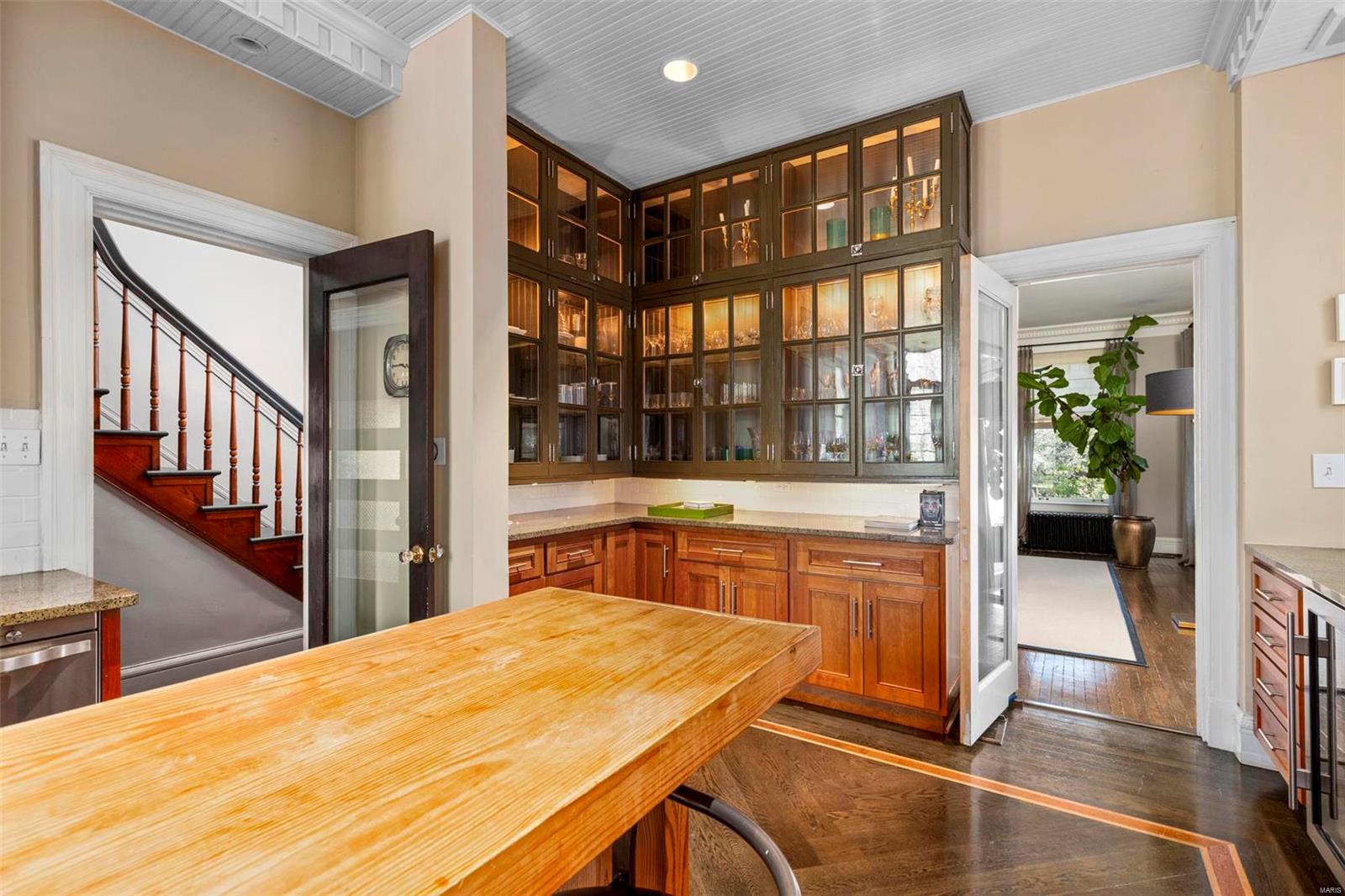 Kingsbury Place - Residential