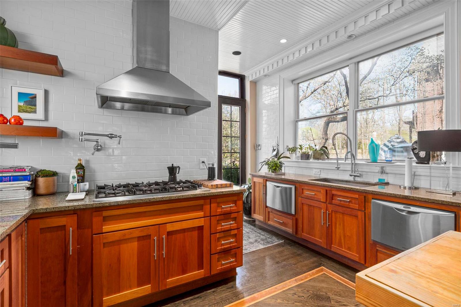 Kingsbury Place - Residential