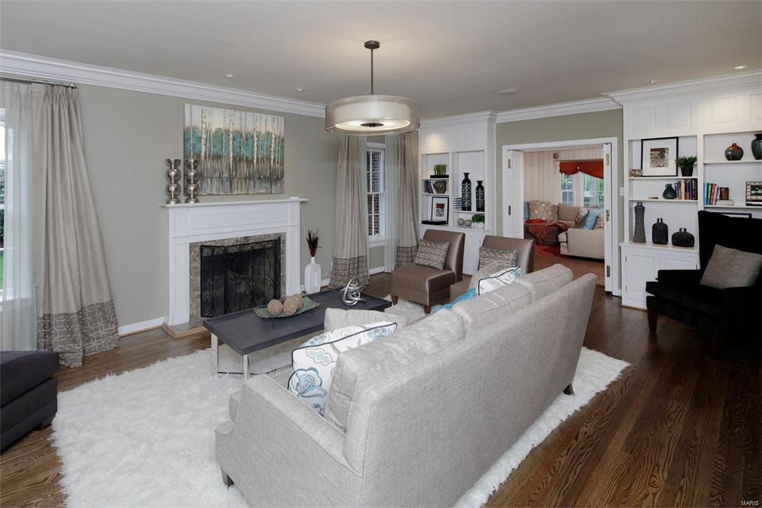 La Hacienda - Residential