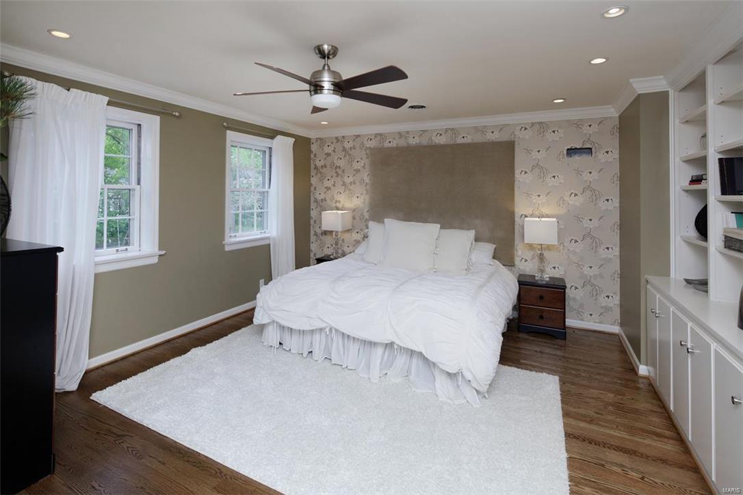 La Hacienda - Residential