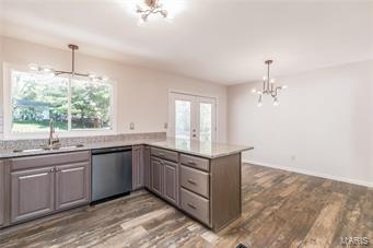 Capetown Village 01 - Residential