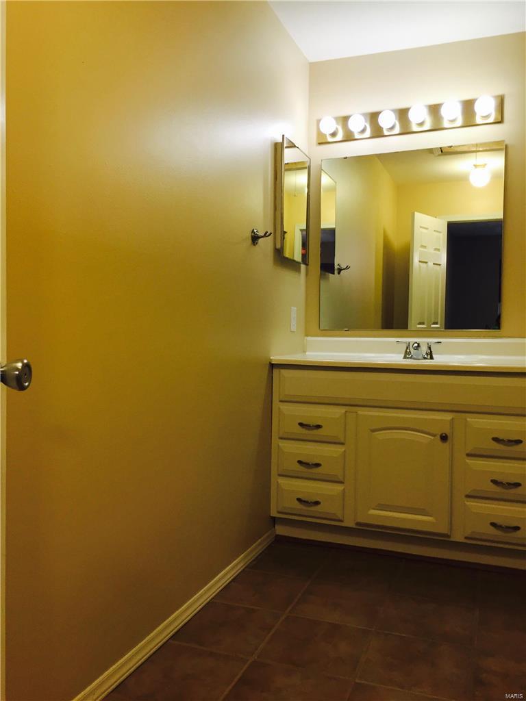 Sandalwood Creek Condominiums - Residential