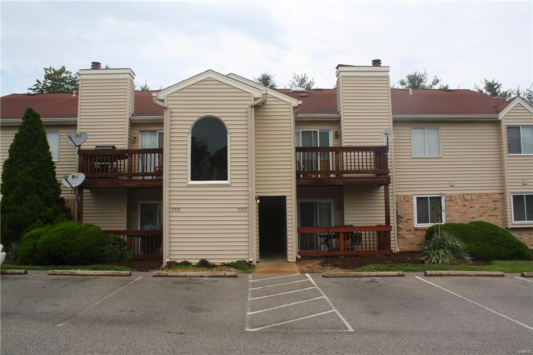 Sandalwood Creek Condominiums - Residential
