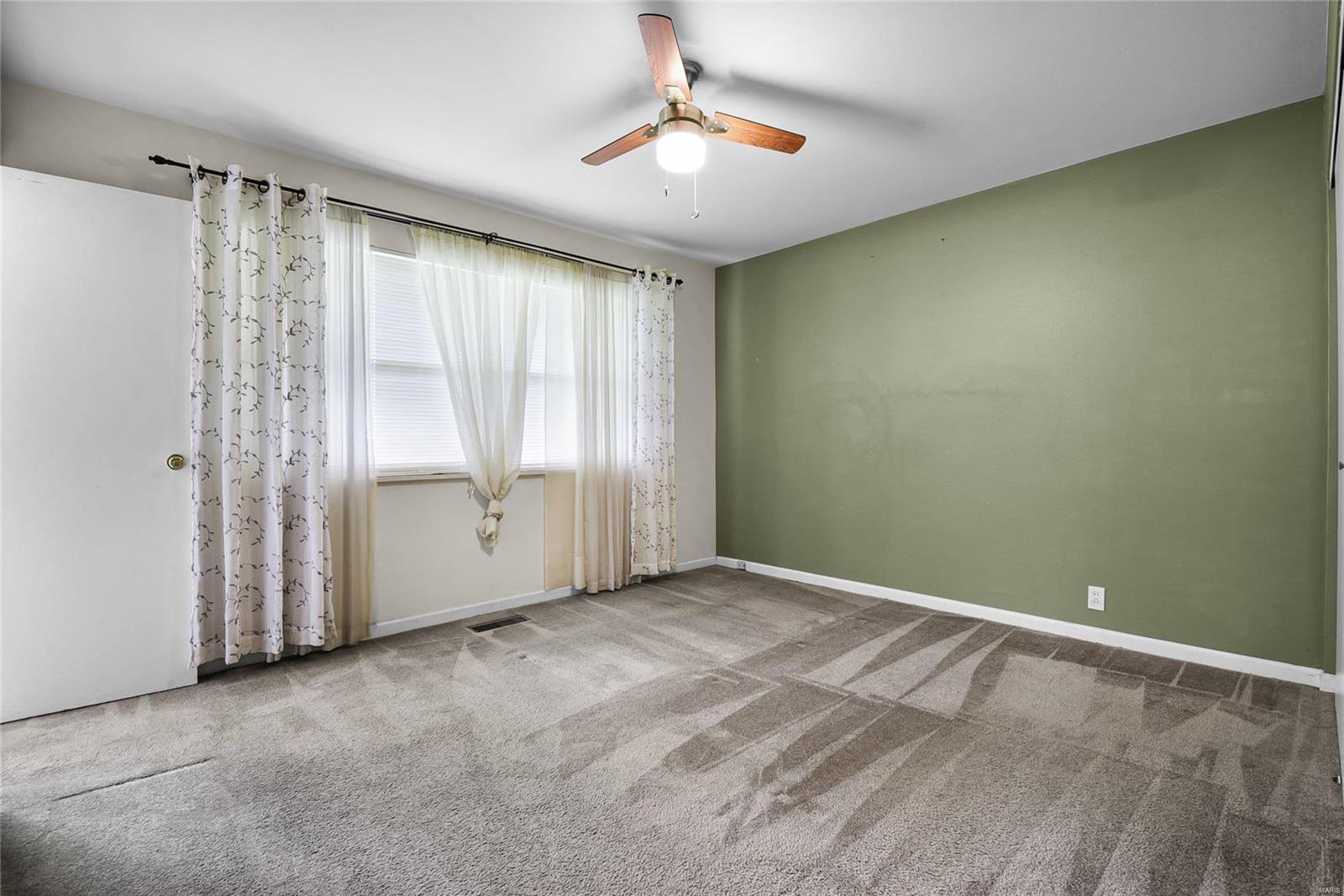 Paddock Hills 15 - Residential