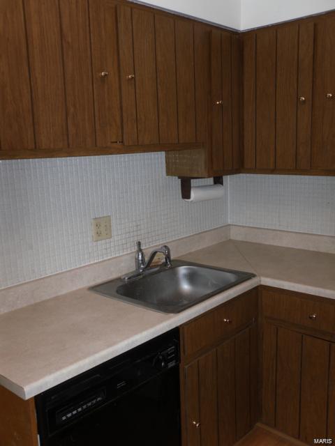 Burtonwood Manor 1 - Residential Lease