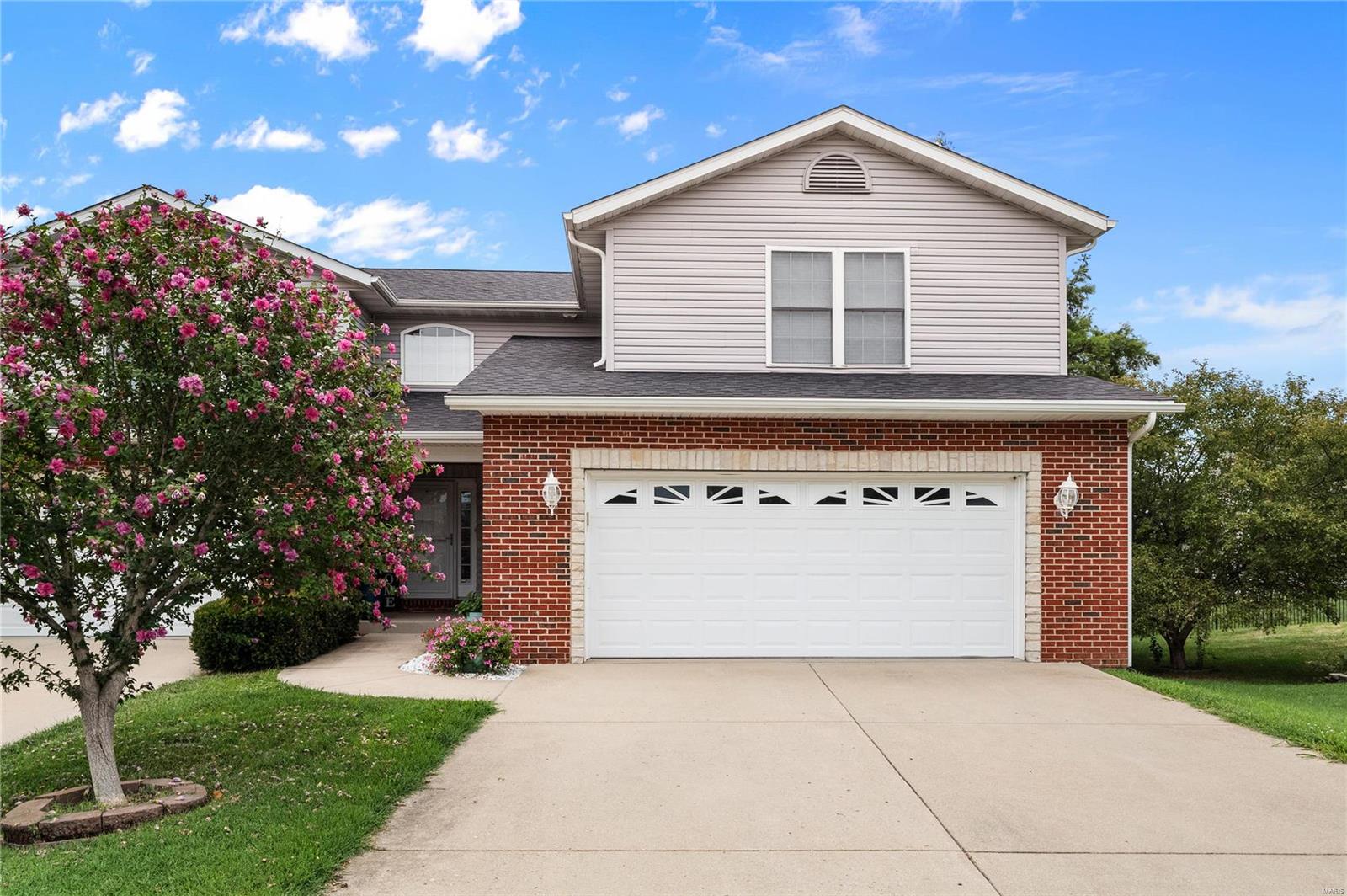 View Waterloo, IL 62298 townhome