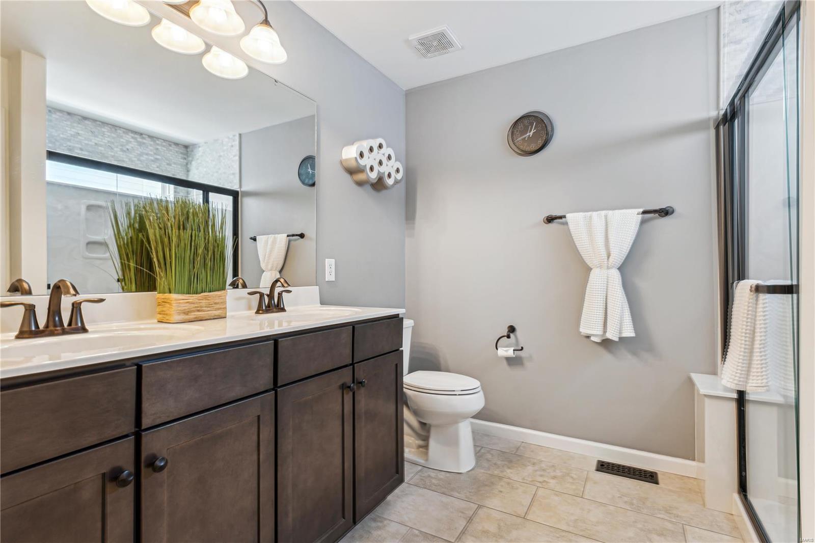 Ellington Place #2 - Residential