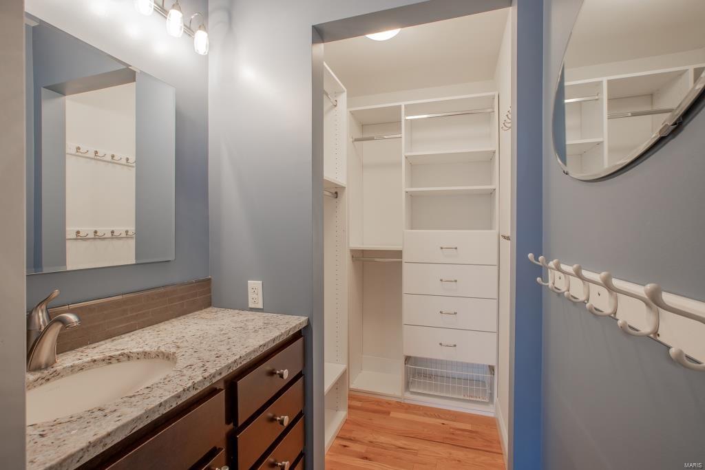 Kehrswood - Residential