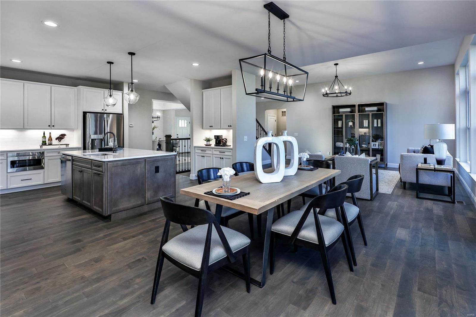 MAISON MANOR PLAT 1 - Residential