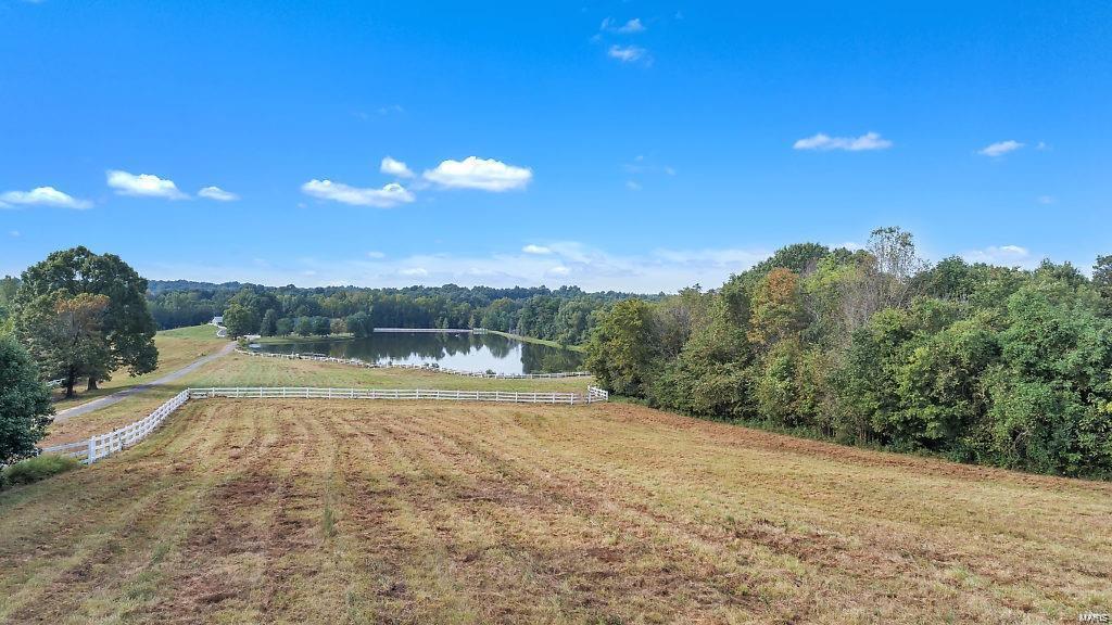 Mathes Woods Estate - Farm