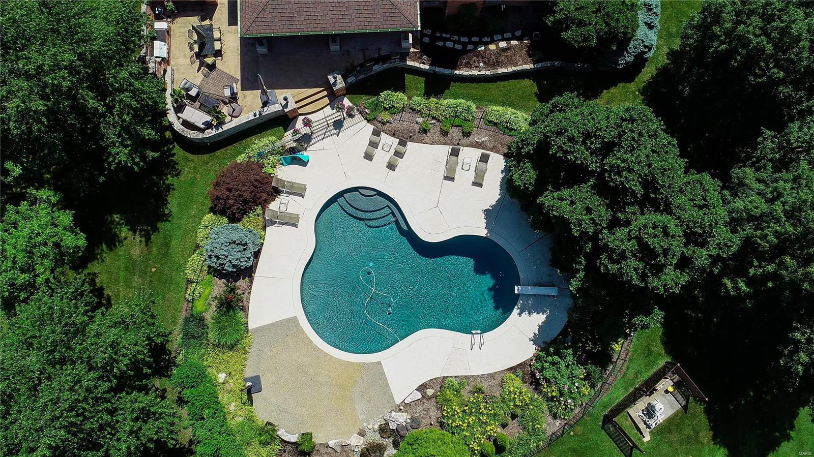 Barrington Place - Residential