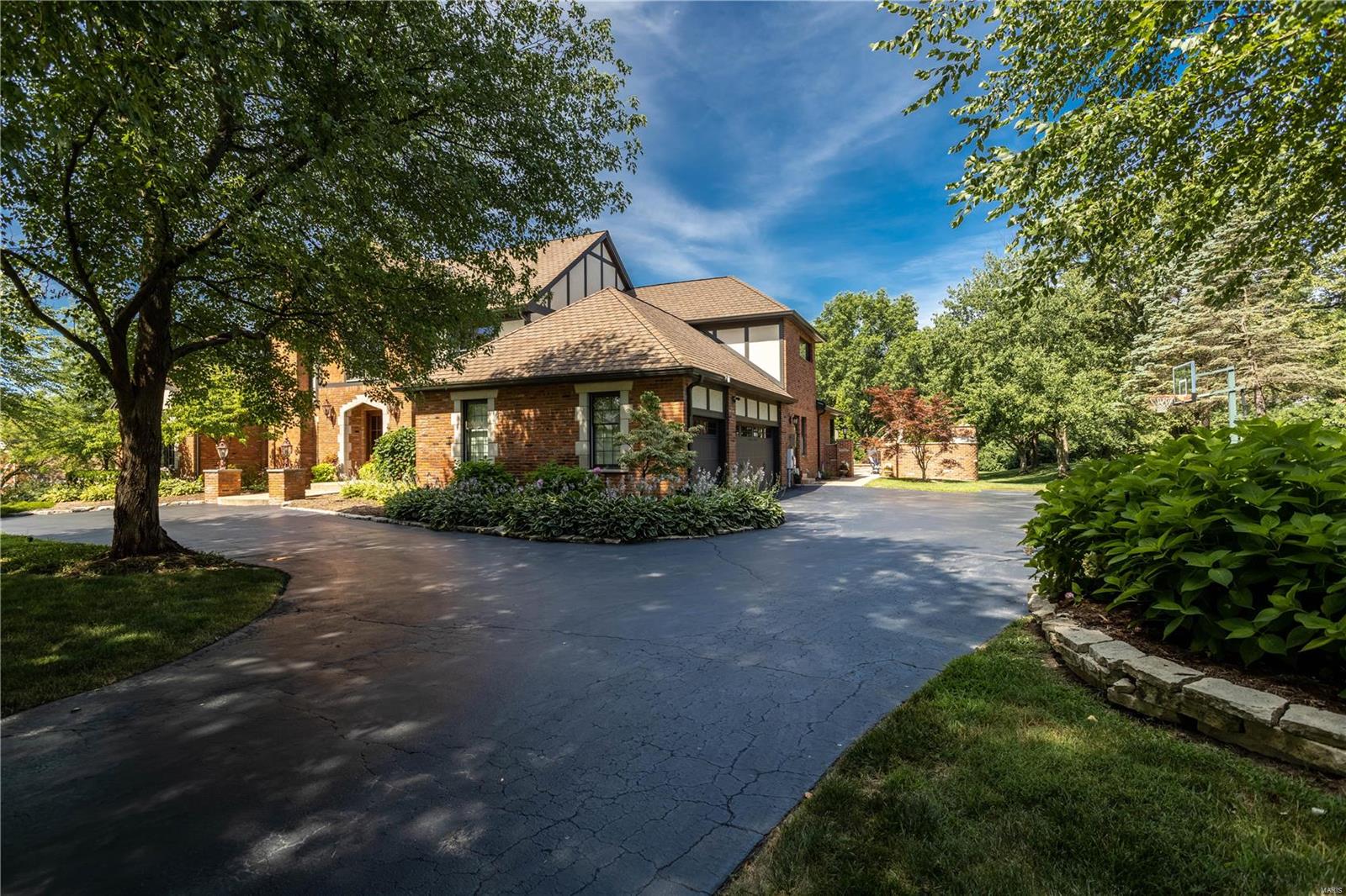 Barrington Place - Residential