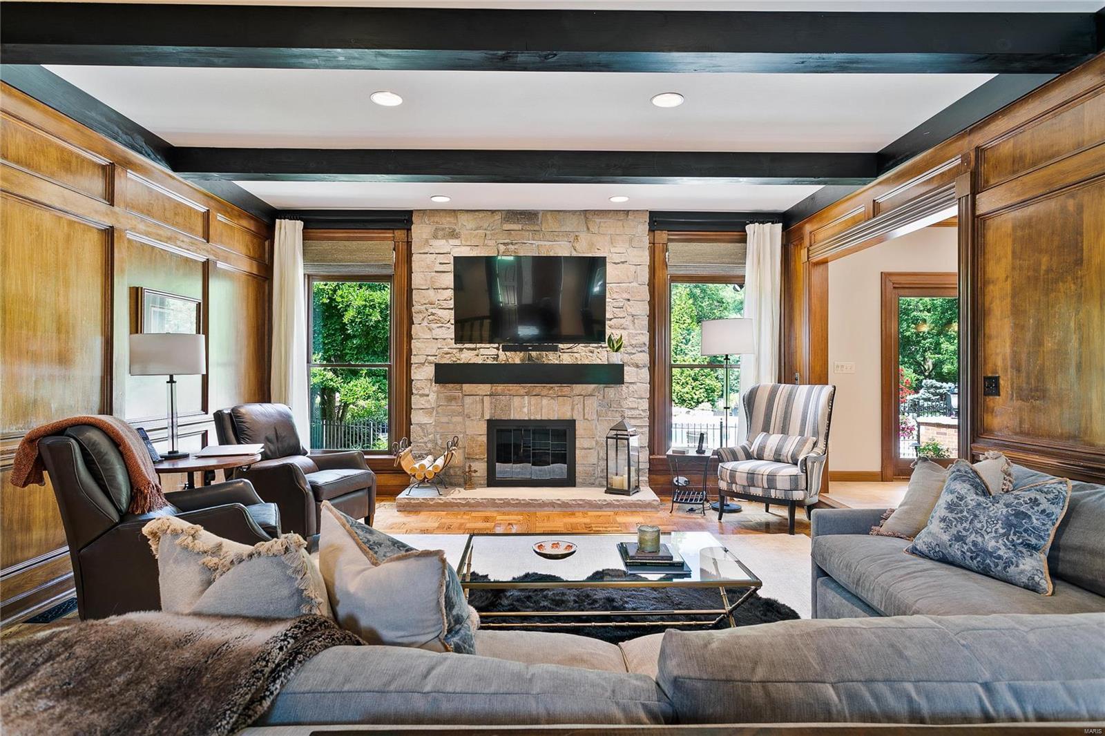 Barrington Place - Residential