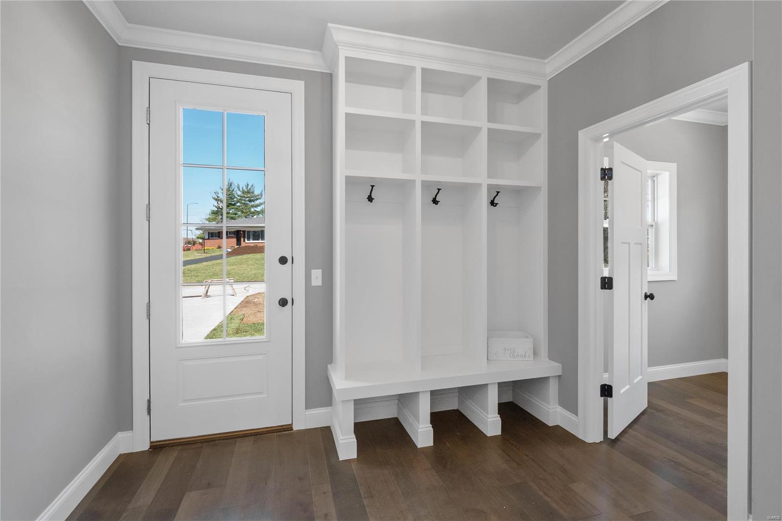 Oak Estates - Residential