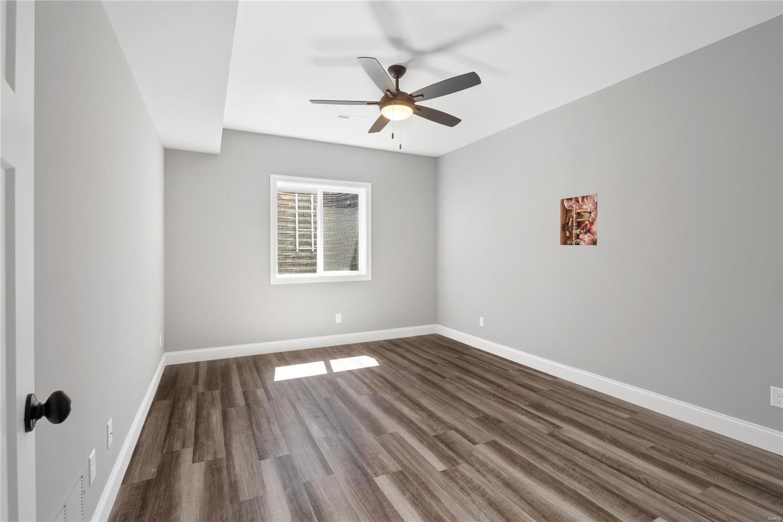 Oak Estates - Residential