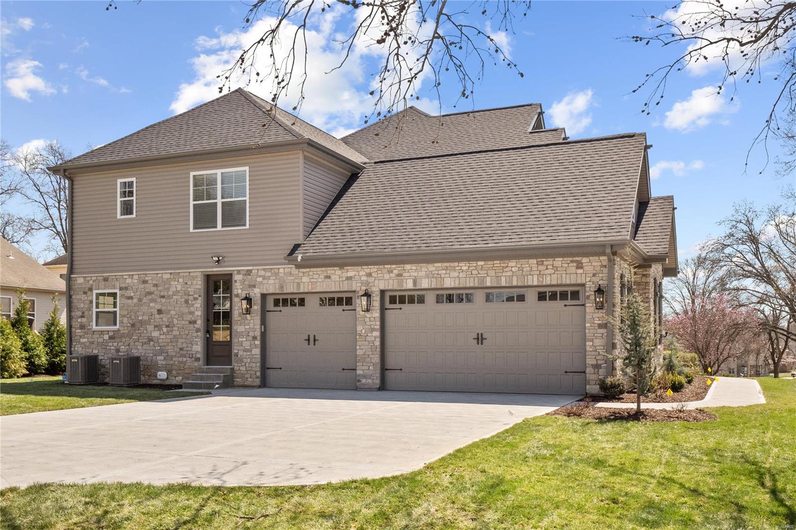 Oak Estates - Residential