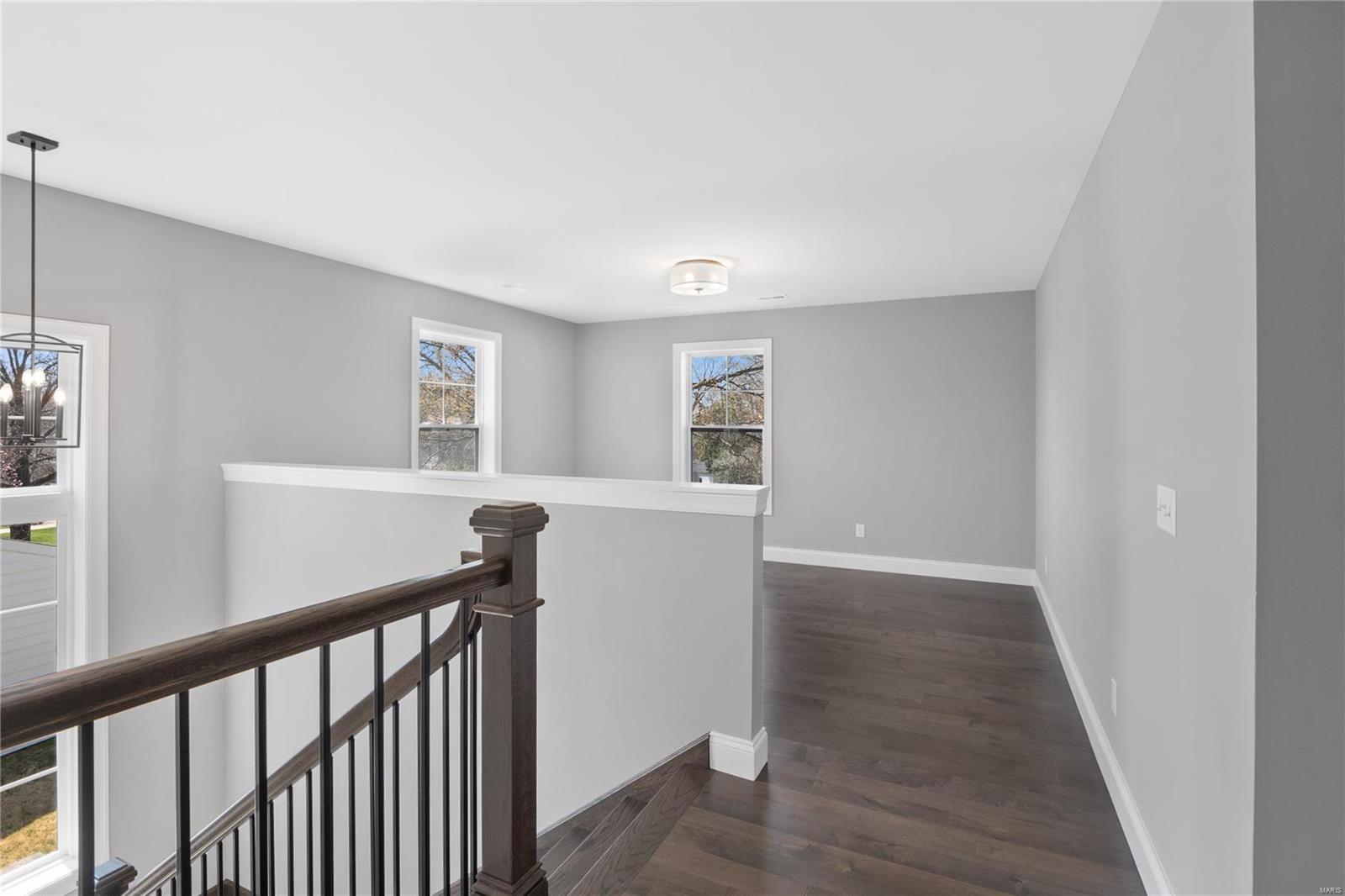 Oak Estates - Residential