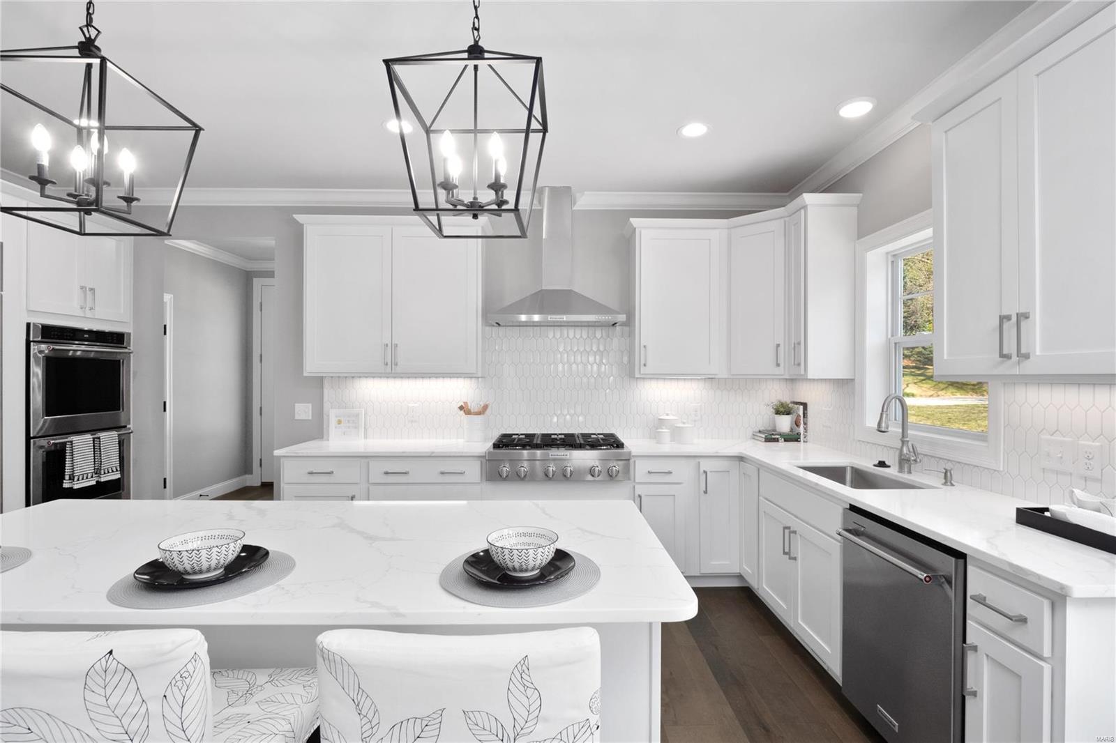 Oak Estates - Residential